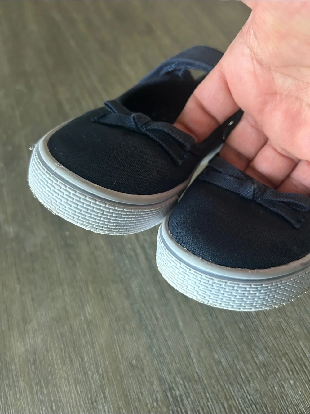 Gymboree Dark Blue Canvas Mary Jane Shoes with Bow, Like New, Sz. 11.